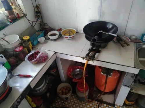 淄博餐飲廚房用具加工紅黑榜發布，整改前后對比圖彰顯治理成效
